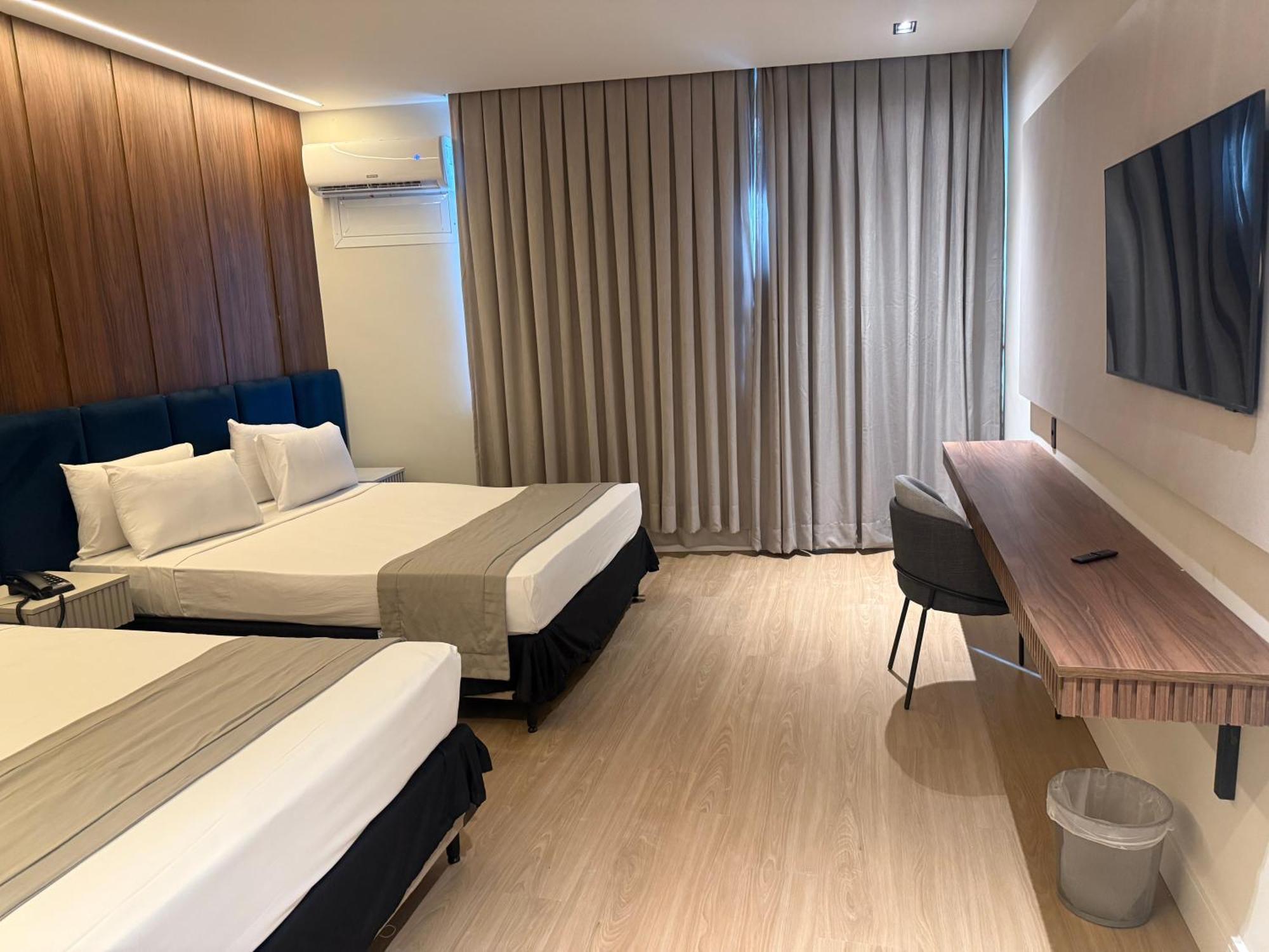 酒店 Americas Benidorm 4*